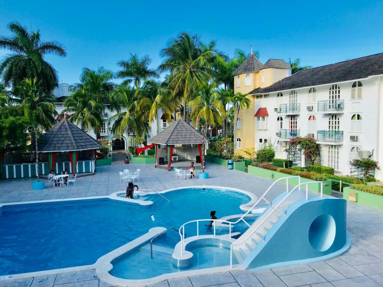 Apartmán Marchabell By The Sea E22 Ocho Rios Exteriér fotografie